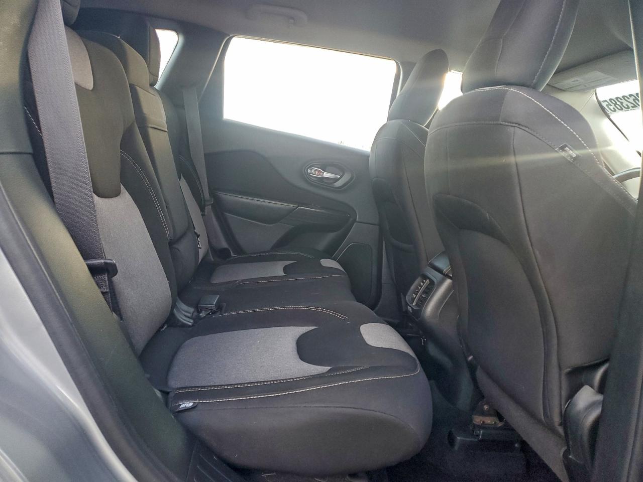 2014 Jeep Cherokee Latitude VIN: 1C4PJMCB3EW224531 Lot: 94262385