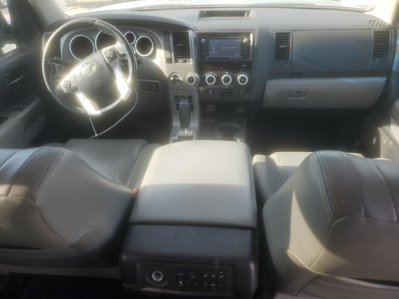 2015 Toyota Sequoia Sr5 VIN: 5TDBY5G12FS115055 Lot: 90773185