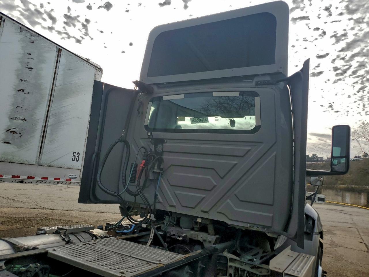 2018 International Prostar - Semi Truck VIN: 3HSDWTZRXJN713071 Lot: 93188585