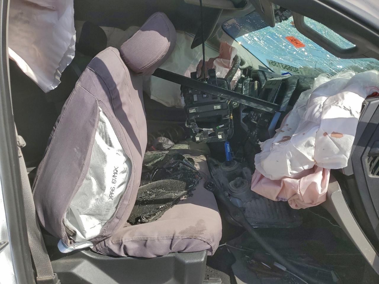 2019 Ford F250 Super Duty VIN: 1FT7W2BT2KED38702 Lot: 92653135