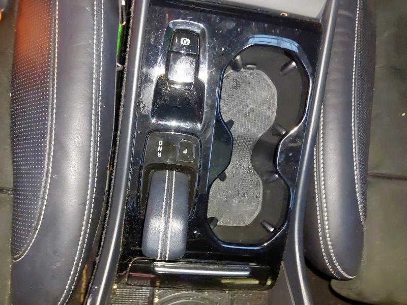 2018 VOLVO XC40 2.0 D4 [190] FIRST EDITION 5DR AWD GEARTRONIC