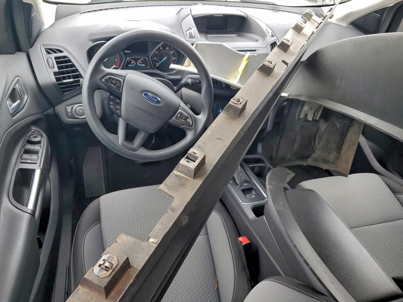 2017 Ford Escape Se VIN: 1FMCU0GD8HUA98799 Lot: 93718195