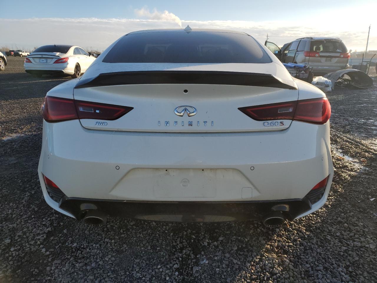 2017 Infiniti Q60 Red Sport 400 VIN: JN1FV7EL6HM700538 Lot: 93220165