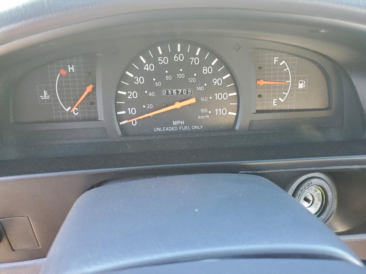 2000 Toyota Tacoma Xtracab VIN: 5TEVL52N3YZ702179 Lot: 94644825