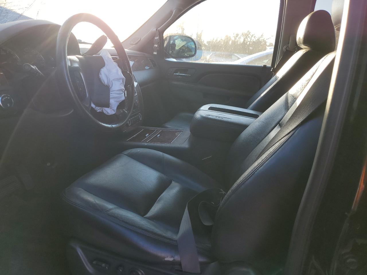 2013 Chevrolet Tahoe K1500 Ltz VIN: 1GNSKCE08DR110591 Lot: 92732805