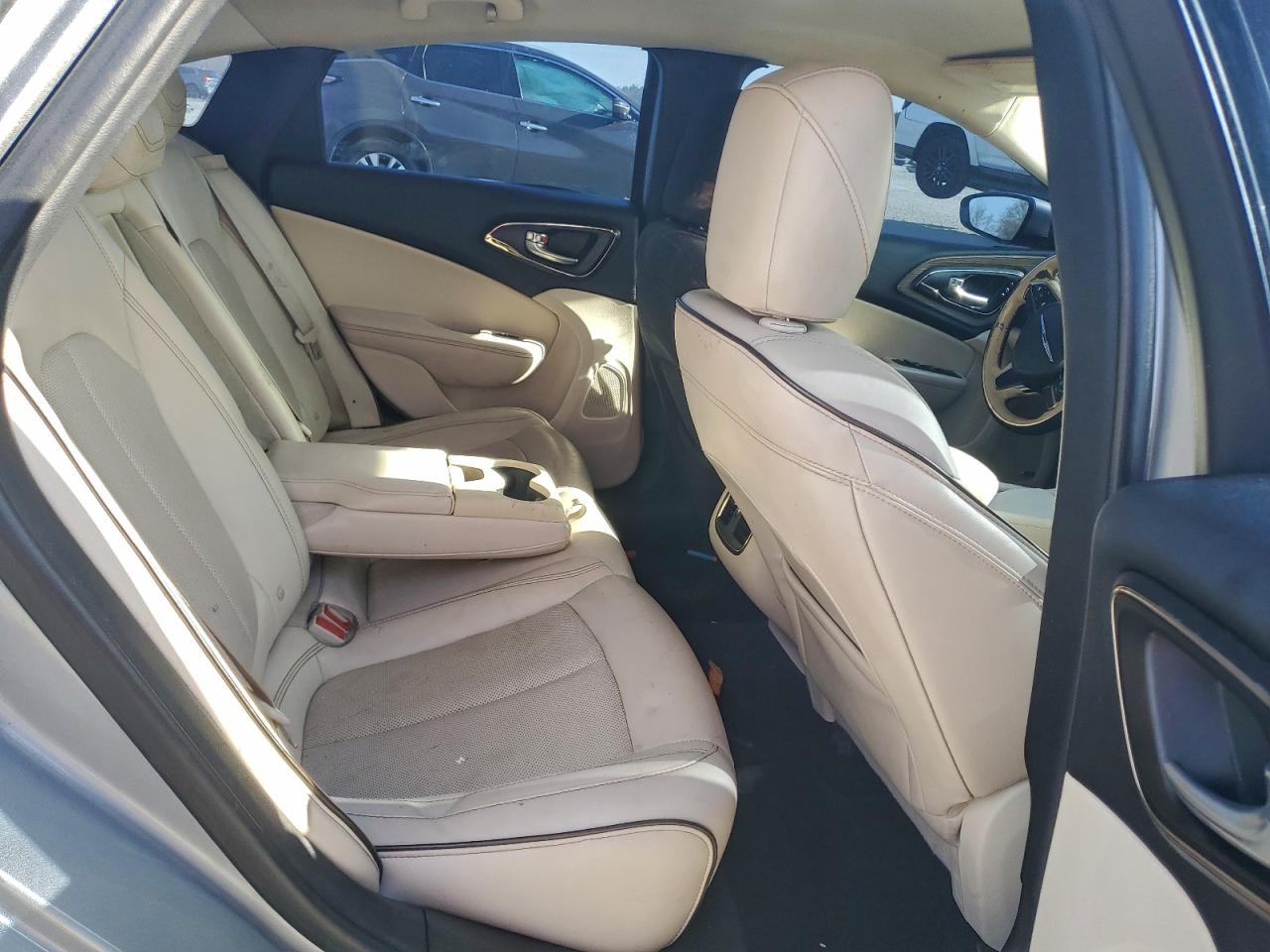 2015 Chrysler 200 C VIN: 1C3CCCCG5FN510262 Lot: 93197265