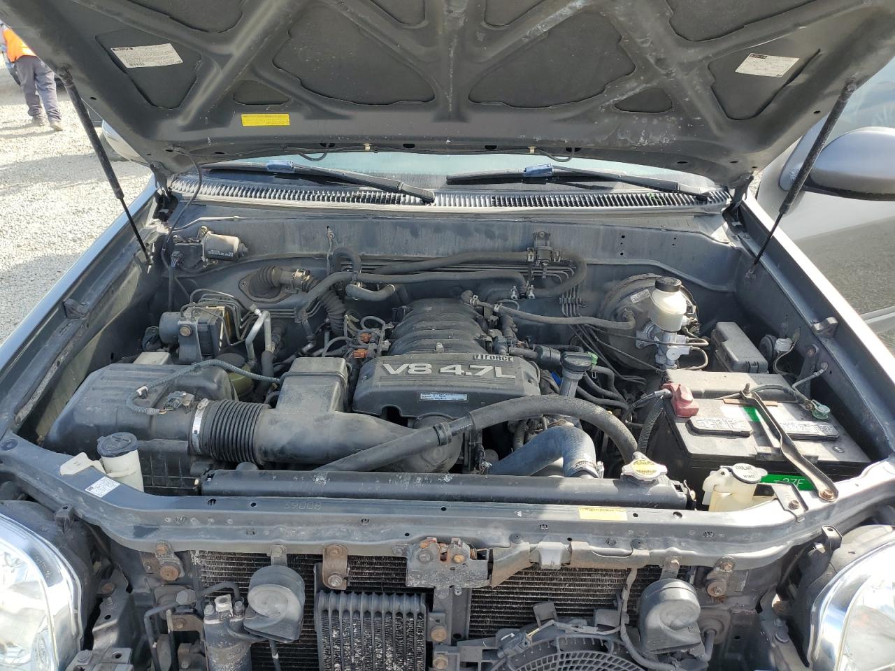 2005 Toyota Sequoia Sr5 VIN: 5TDZT34AX5S246299 Lot: 81521235