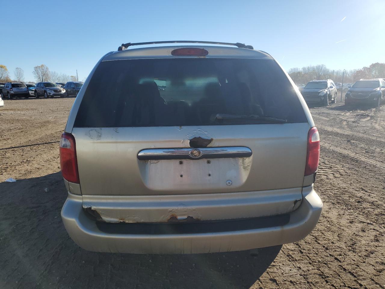 2006 Chrysler Town & Country VIN: 1A4GP45R36B660288 Lot: 91285445