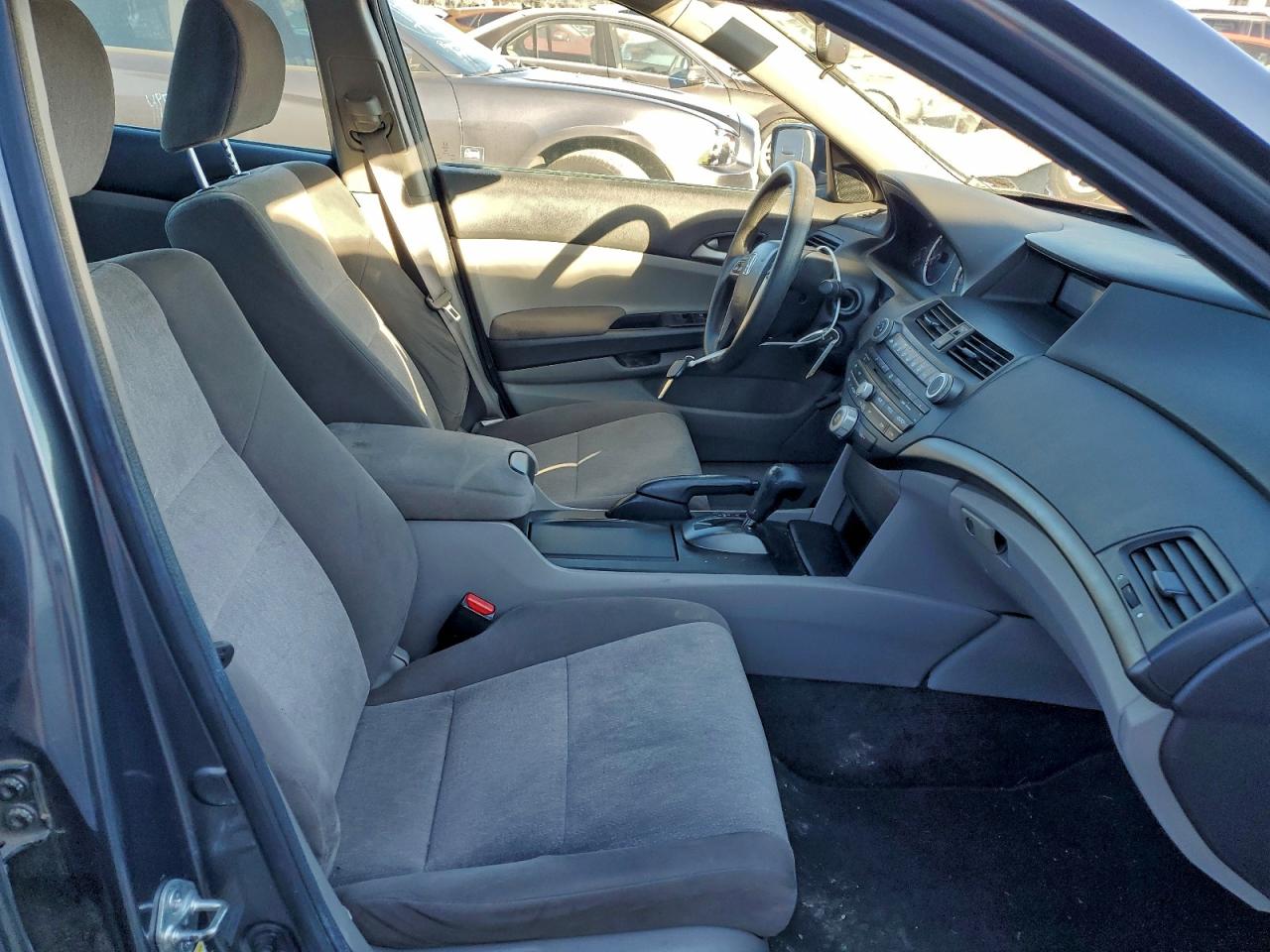 2010 Honda Accord Lx VIN: 1HGCP2F34AA073911 Lot: 94161035