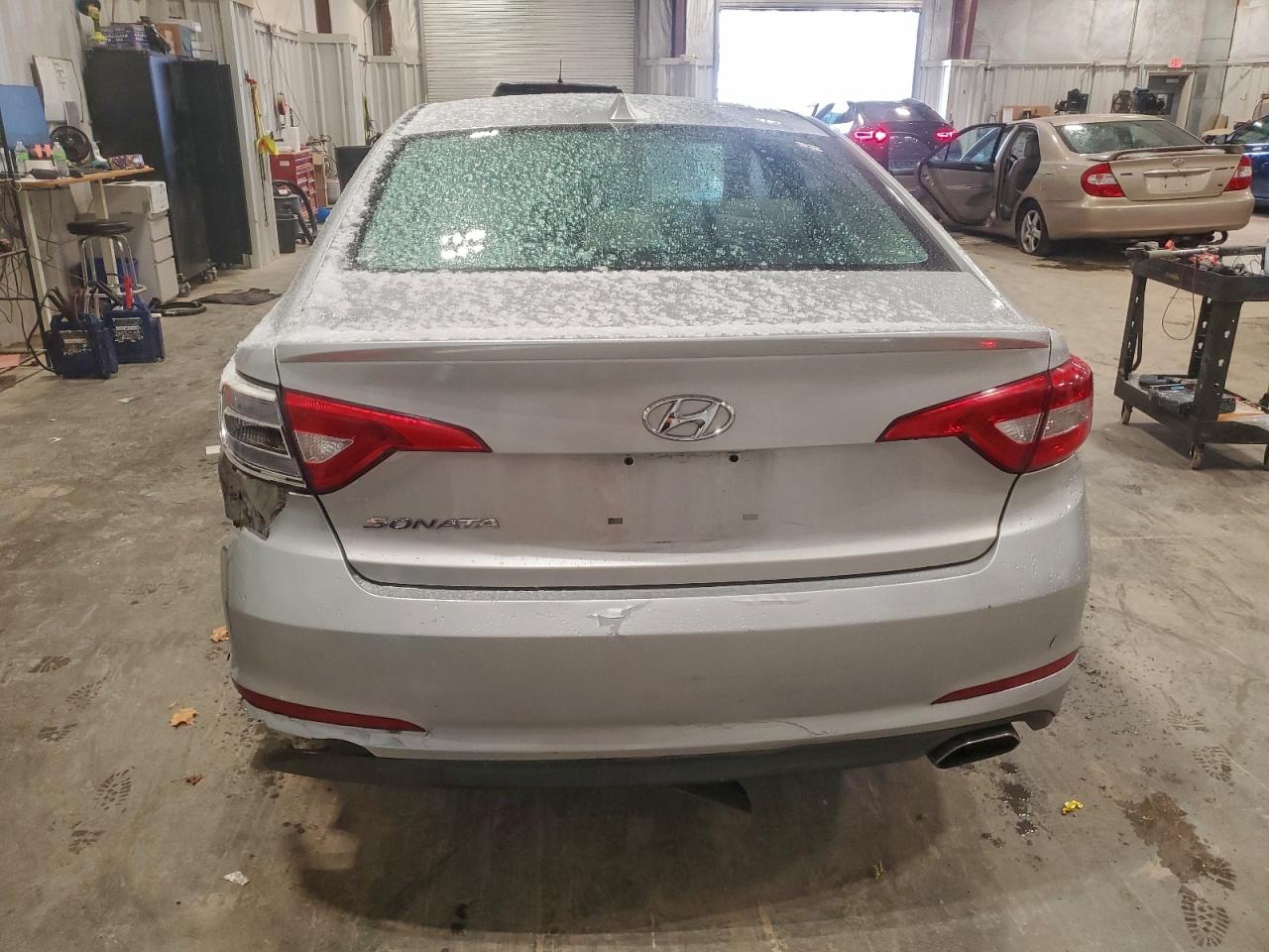 2016 Hyundai Sonata Se VIN: 5NPE24AF7GH417476 Lot: 94583595