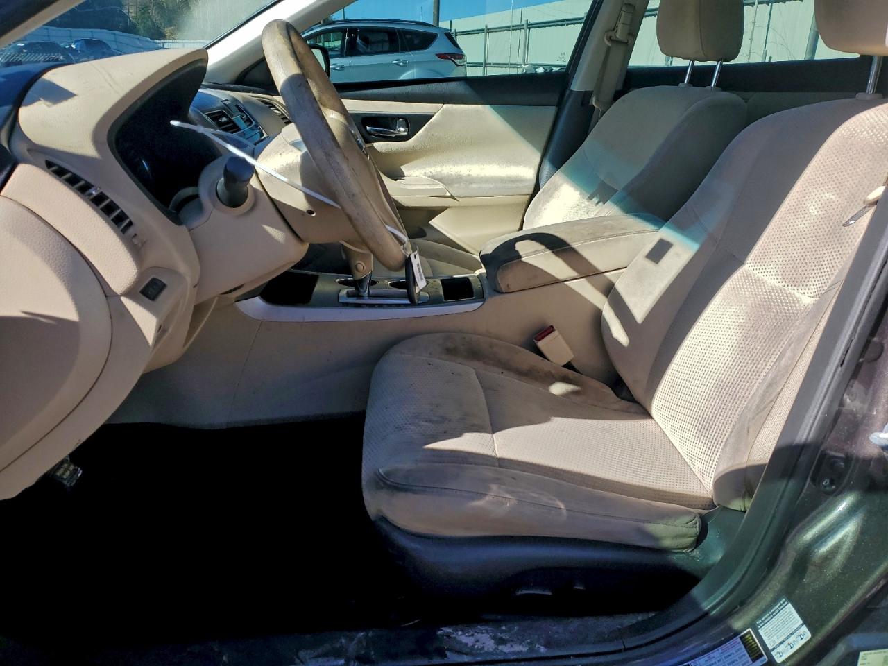 2015 Nissan Altima 2.5 VIN: 1N4AL3AP3FN377593 Lot: 94746145