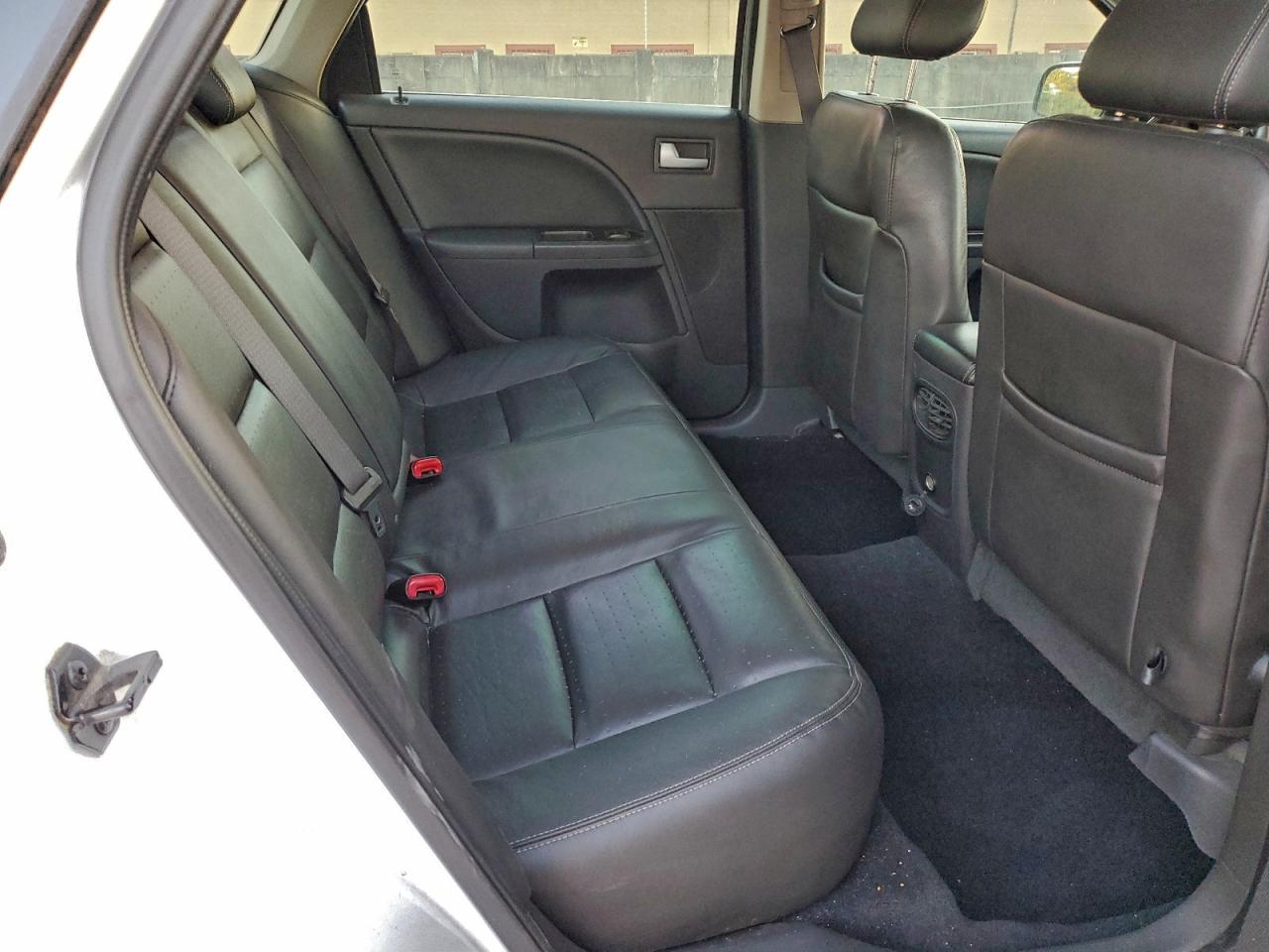 2008 Mercury Sable Premier VIN: 1MEHM42W88G625683 Lot: 94472565