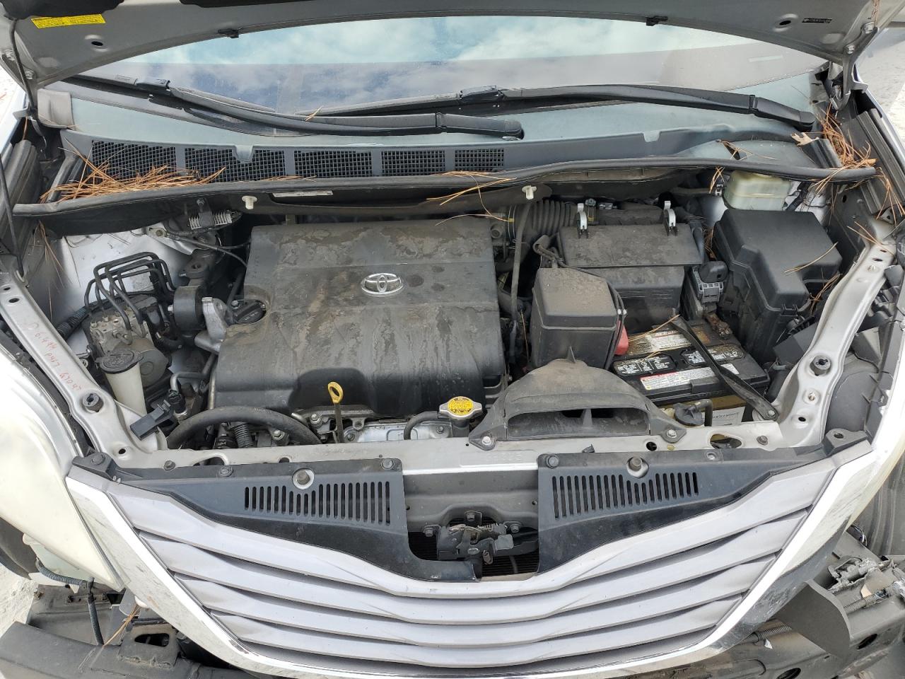 2015 Toyota Sienna Xle VIN: 5TDYK3DC5FS543899 Lot: 93350755