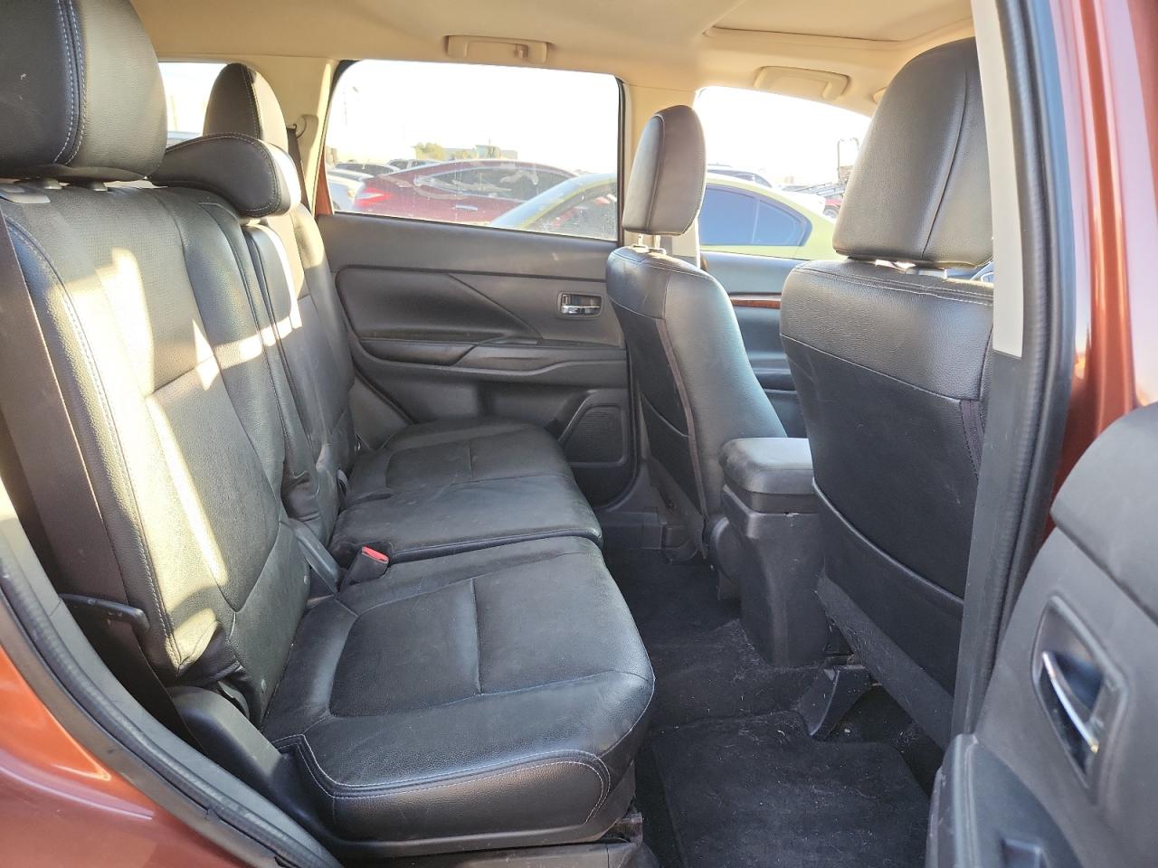 2015 Mitsubishi Outlander Se VIN: JA4AZ3A34FZ010601 Lot: 68210895