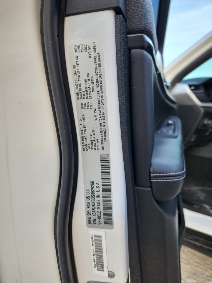 2025 Jeep Grand Cherokee L Laredo VIN: 1C4RJKAG3S8629266 Lot: 93102625