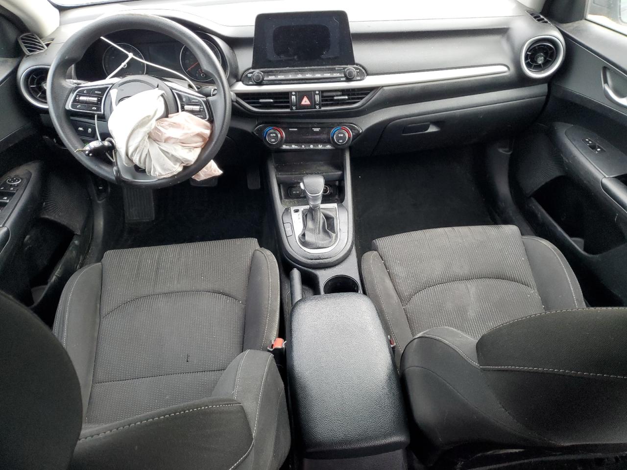 2019 Kia Forte Fe VIN: 3KPF24AD0KE065938 Lot: 93680765