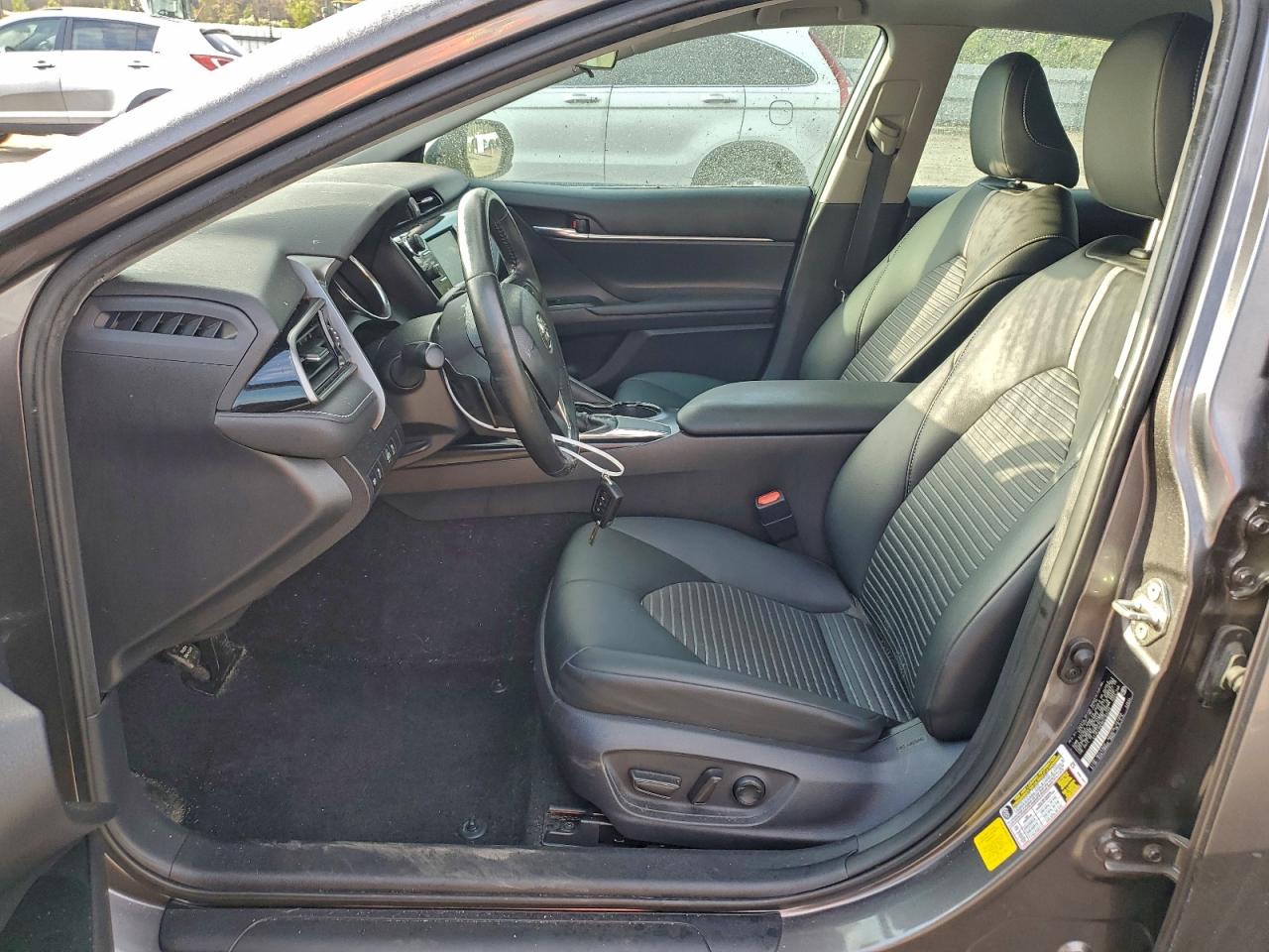 2019 Toyota Camry L VIN: 4T1B11HK0KU783202 Lot: 93829135