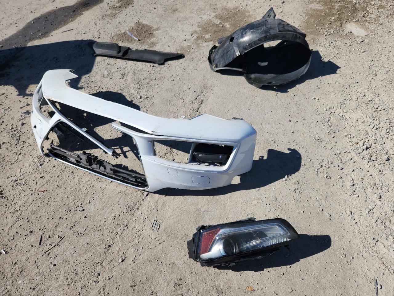 2016 Audi A4 Premium S-Line VIN: WAUBFAFL1GN006320 Lot: 91667365