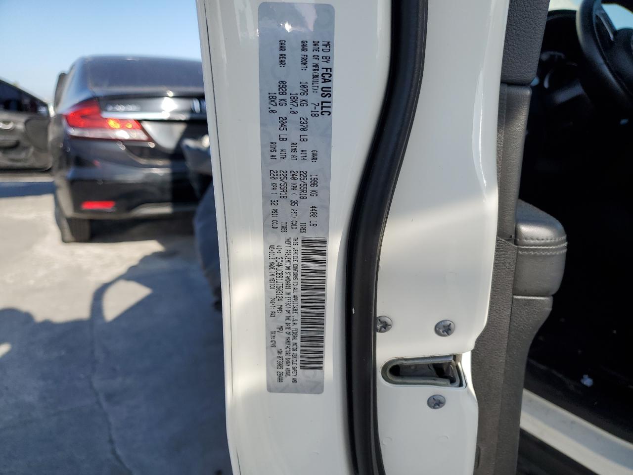 2018 Jeep Compass Latitude VIN: 3C4NJCBB1JT503124 Lot: 91097295