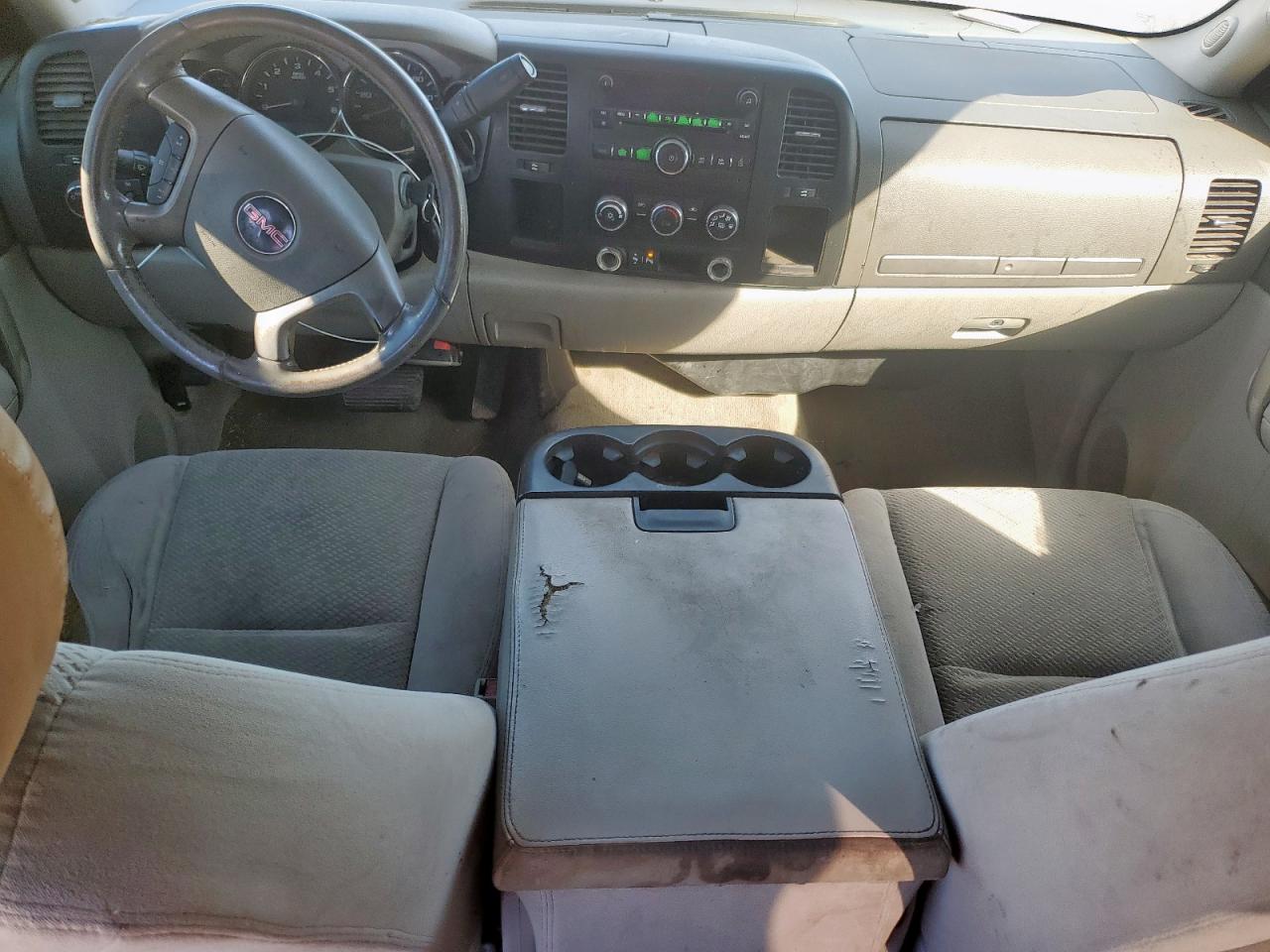 2007 GMC Sierra C2500 Heavy Duty VIN: 1GTHC23KX7F505182 Lot: 92123045