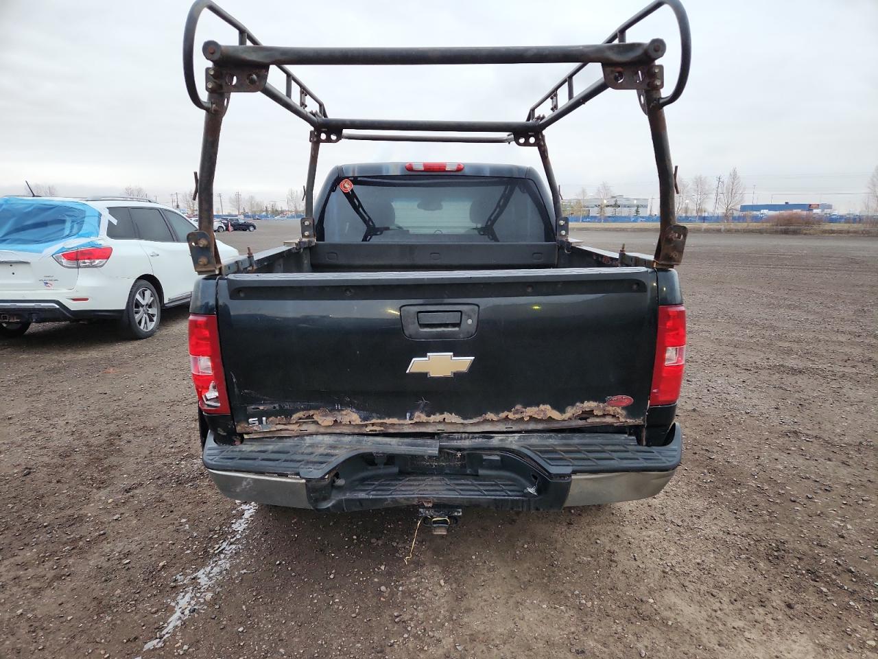 2008 Chevrolet Silverado K1500 VIN: 2GCEK133081320737 Lot: 92839055