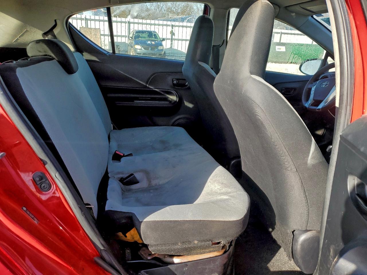 2015 Toyota Prius C VIN: JTDKDTB33F1088650 Lot: 93114825