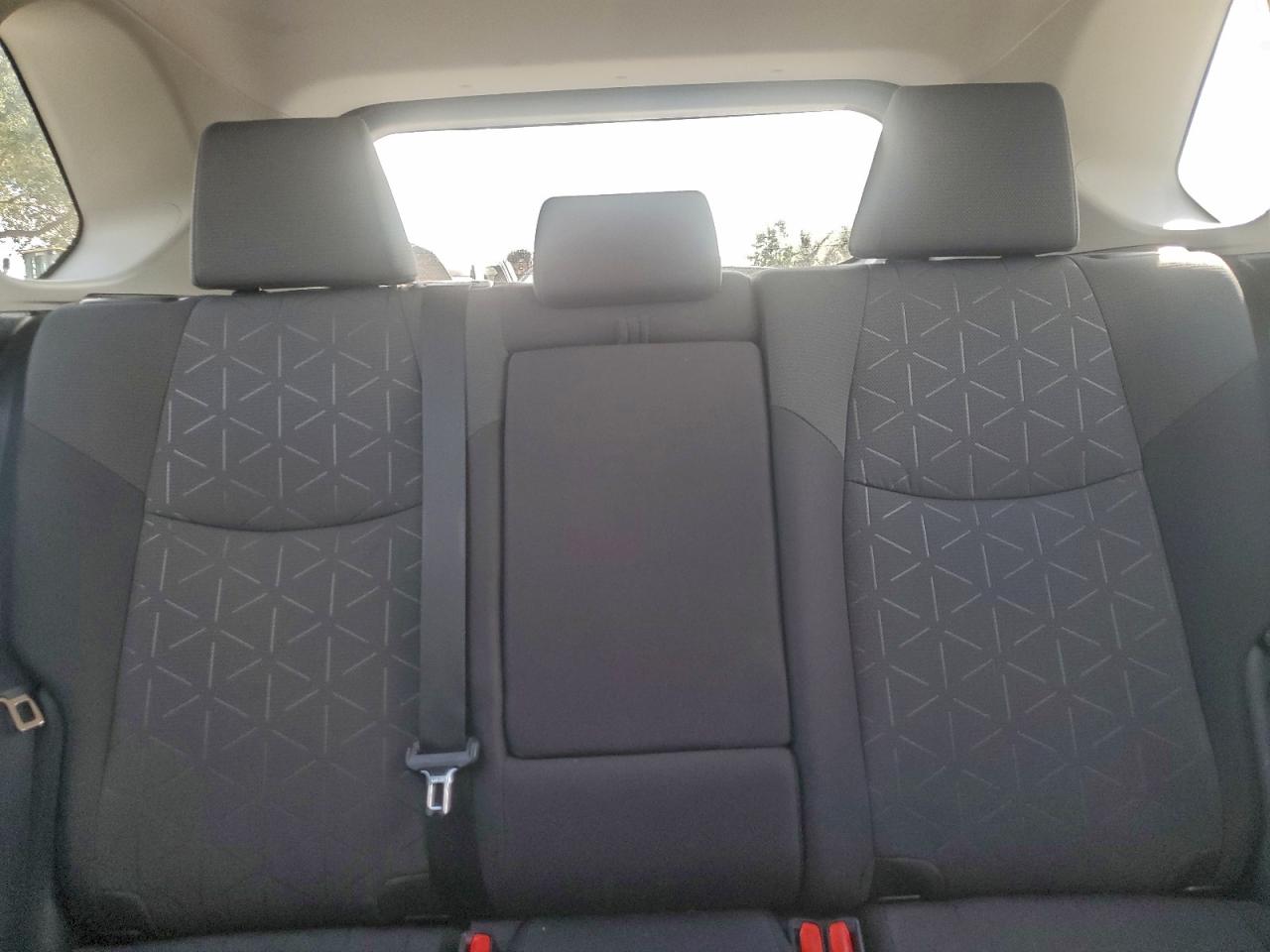 2021 Toyota Rav4 Xle VIN: 2T3W1RFV2MW138879 Lot: 94377555