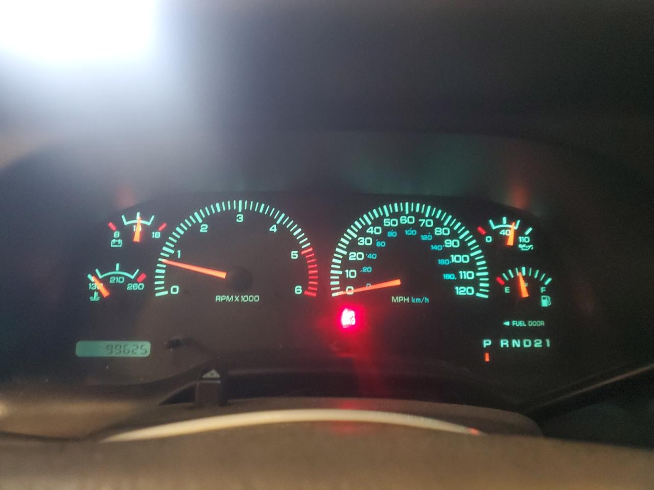 1998 Dodge Ram 1500 VIN: 3B7HC13Y6WG210074 Lot: 92513165