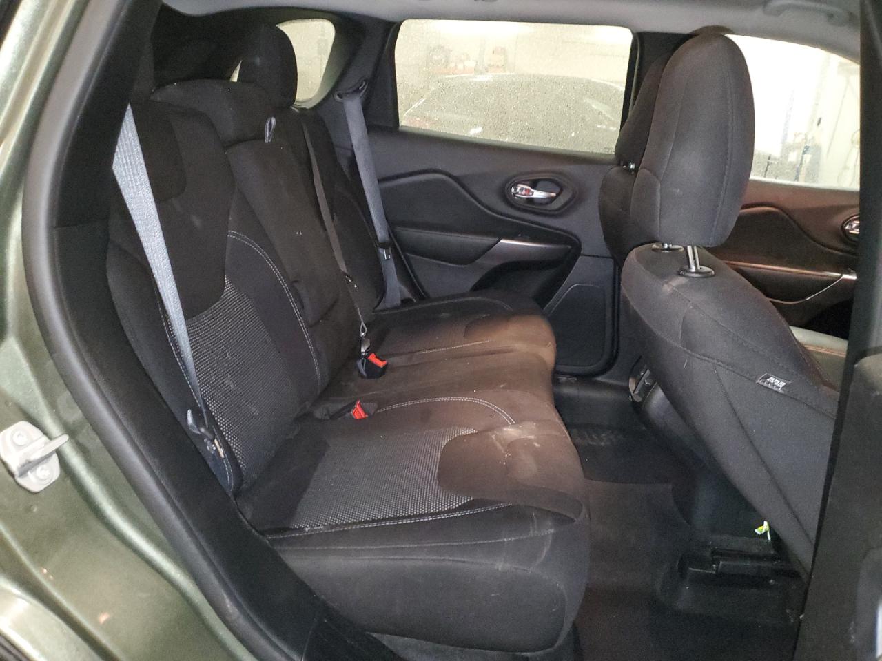 2020 Jeep Cherokee Latitude VIN: 1C4PJMCB1LD652333 Lot: 93445585