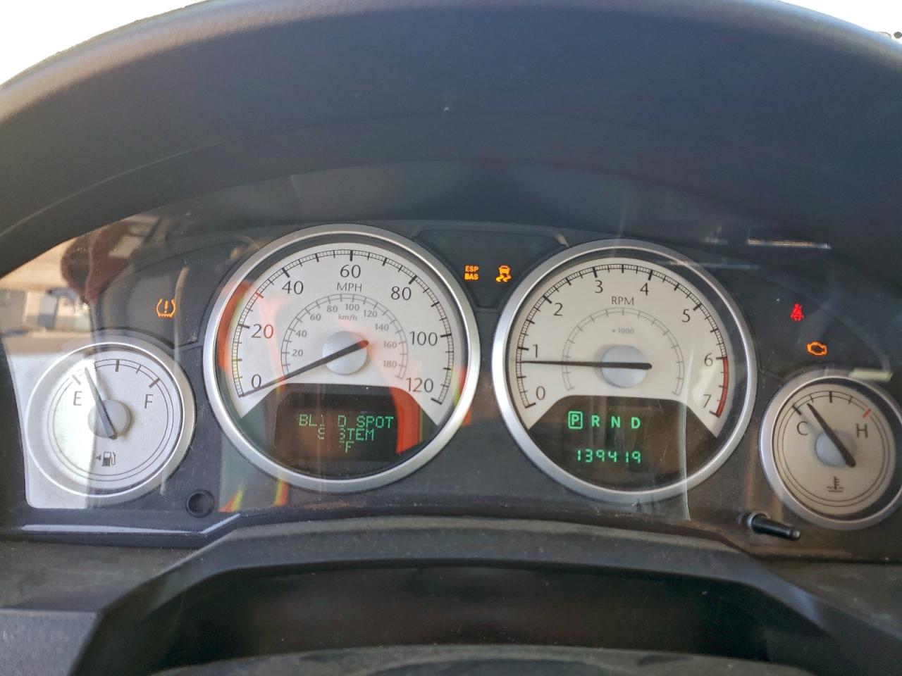 2010 Chrysler Town & Country Touring Plus VIN: 2A4RR8D10AR495123 Lot: 94138265