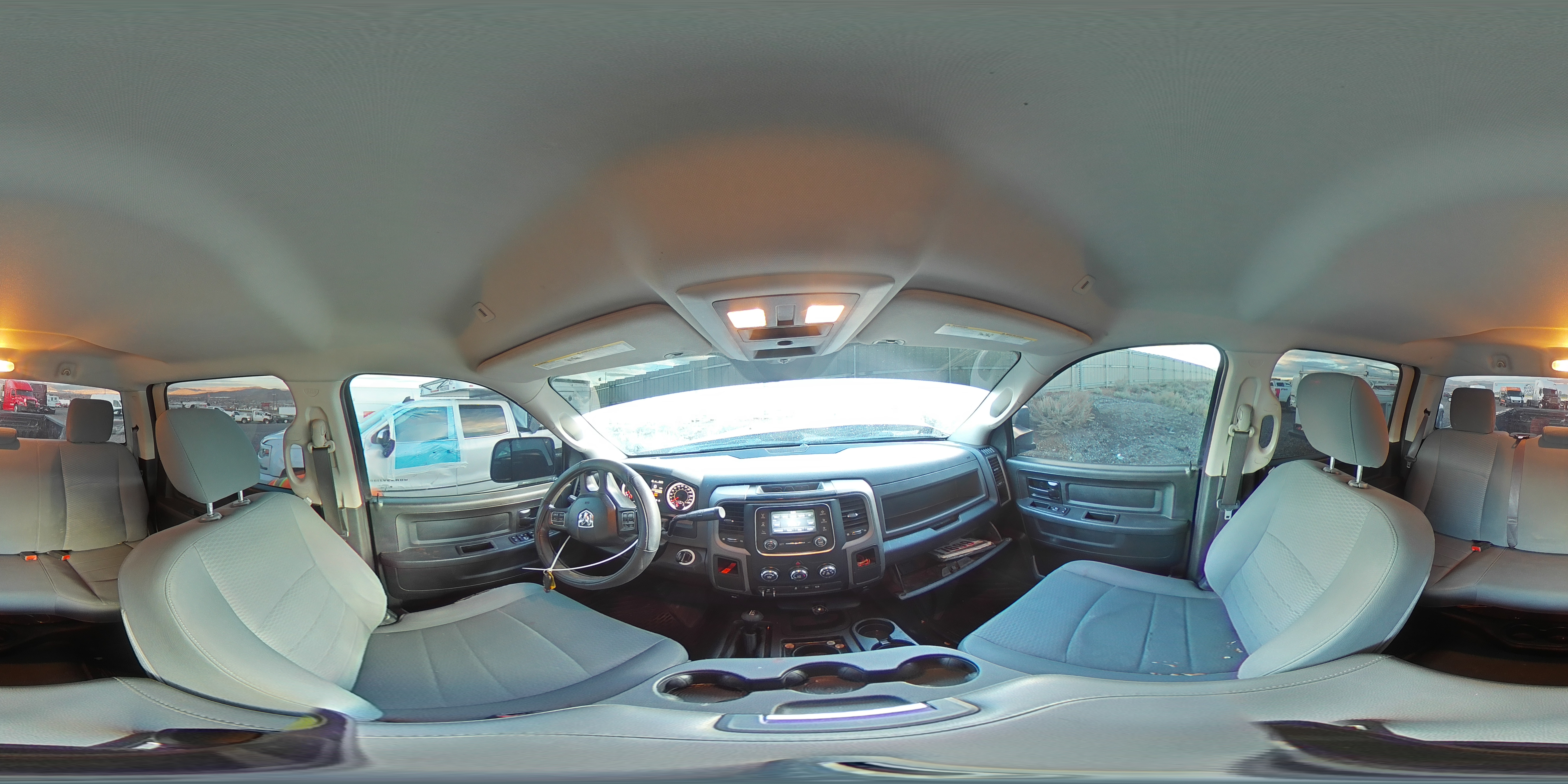 2018 Ram 3500 St VIN: 3C63RRGL5JG322015 Lot: 91729365