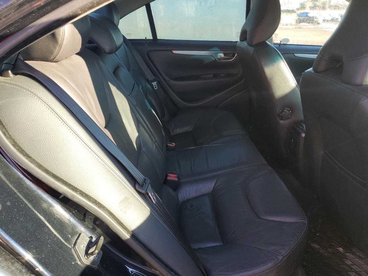 2008 Volvo S60 2.5T VIN: YV1RS592582681625 Lot: 93291755