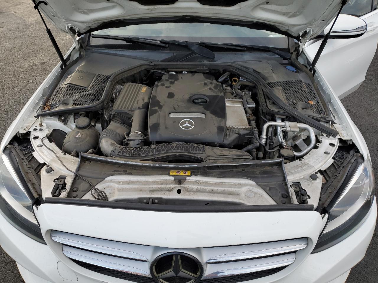 2018 Mercedes-Benz C 300 VIN: 55SWF4JB1JU252812 Lot: 91604815