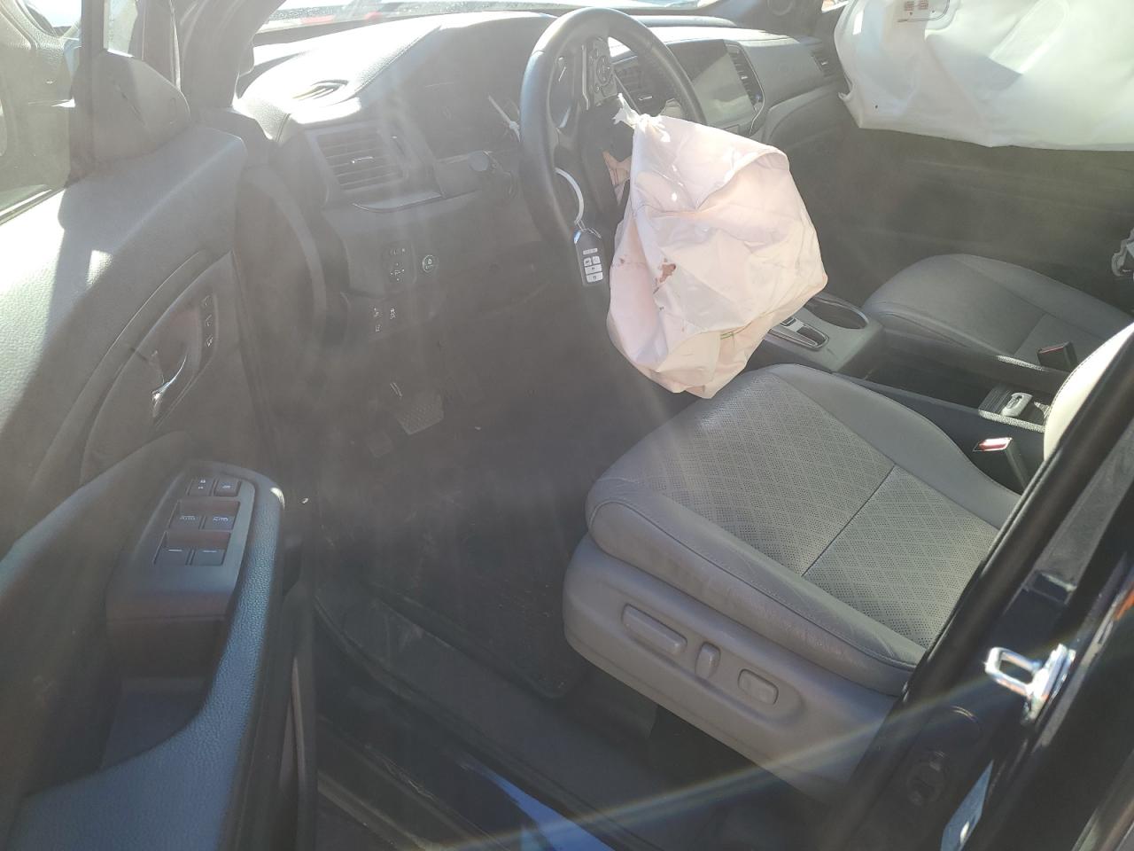 2021 Honda Passport Exl VIN: 5FNYF7H52MB013267 Lot: 92262955