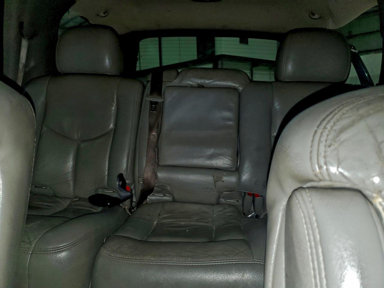 2005 GMC Yukon VIN: 1GKEK13T05J151664 Lot: 93837465