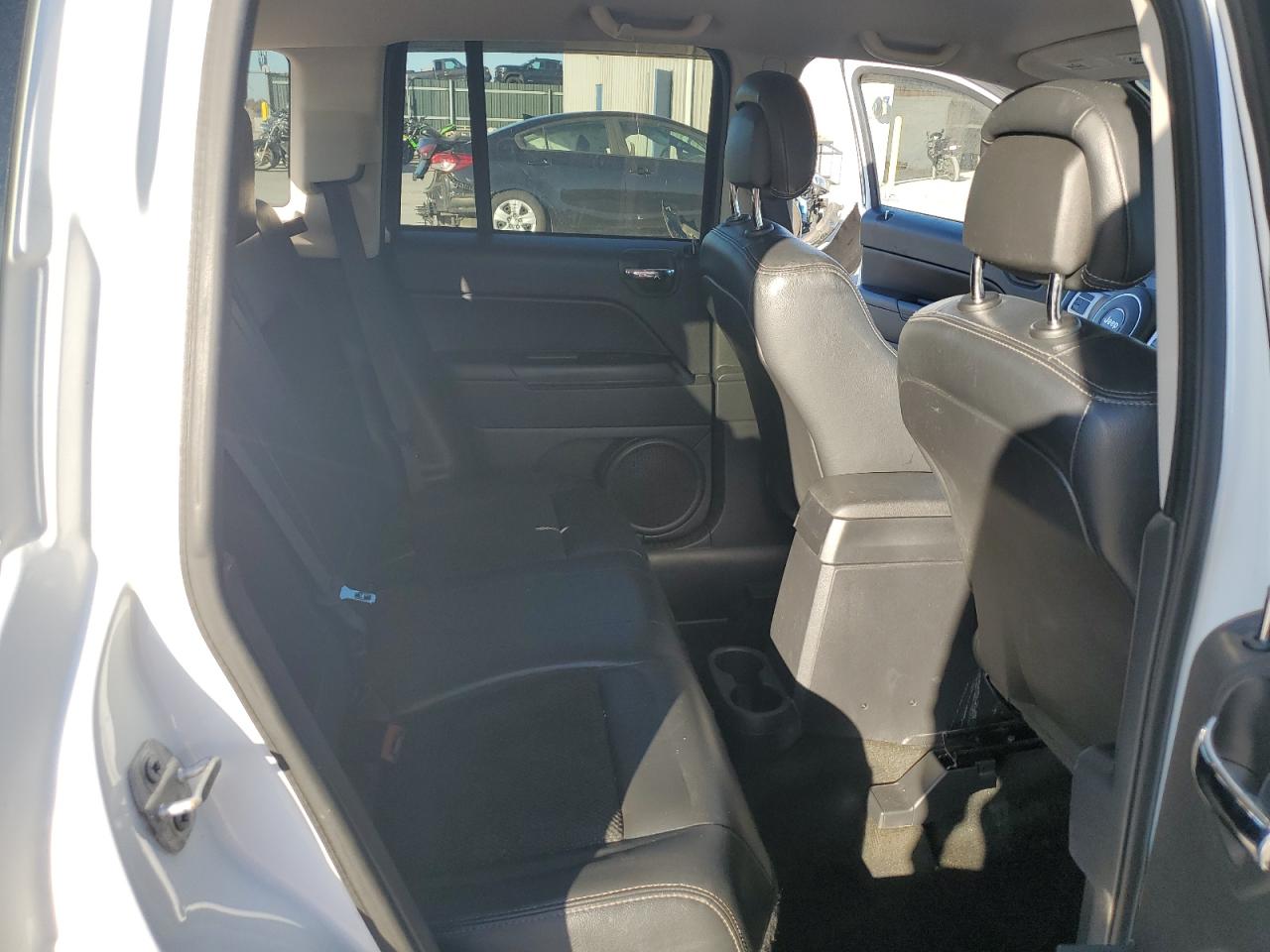 2016 Jeep Compass Sport VIN: 1C4NJCBA1GD783763 Lot: 92575735