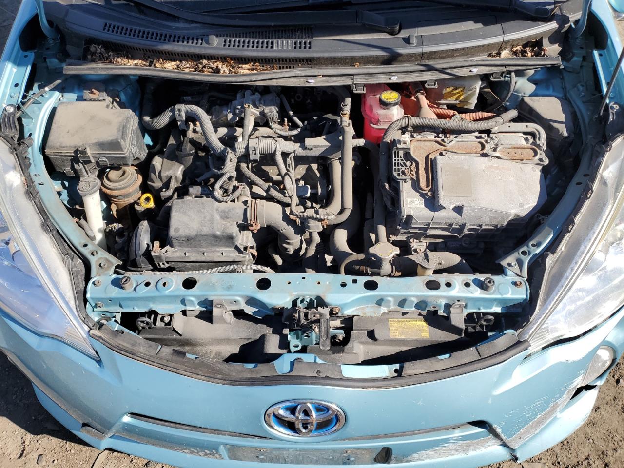 2013 Toyota Prius C VIN: JTDKDTB30D1047969 Lot: 91309595