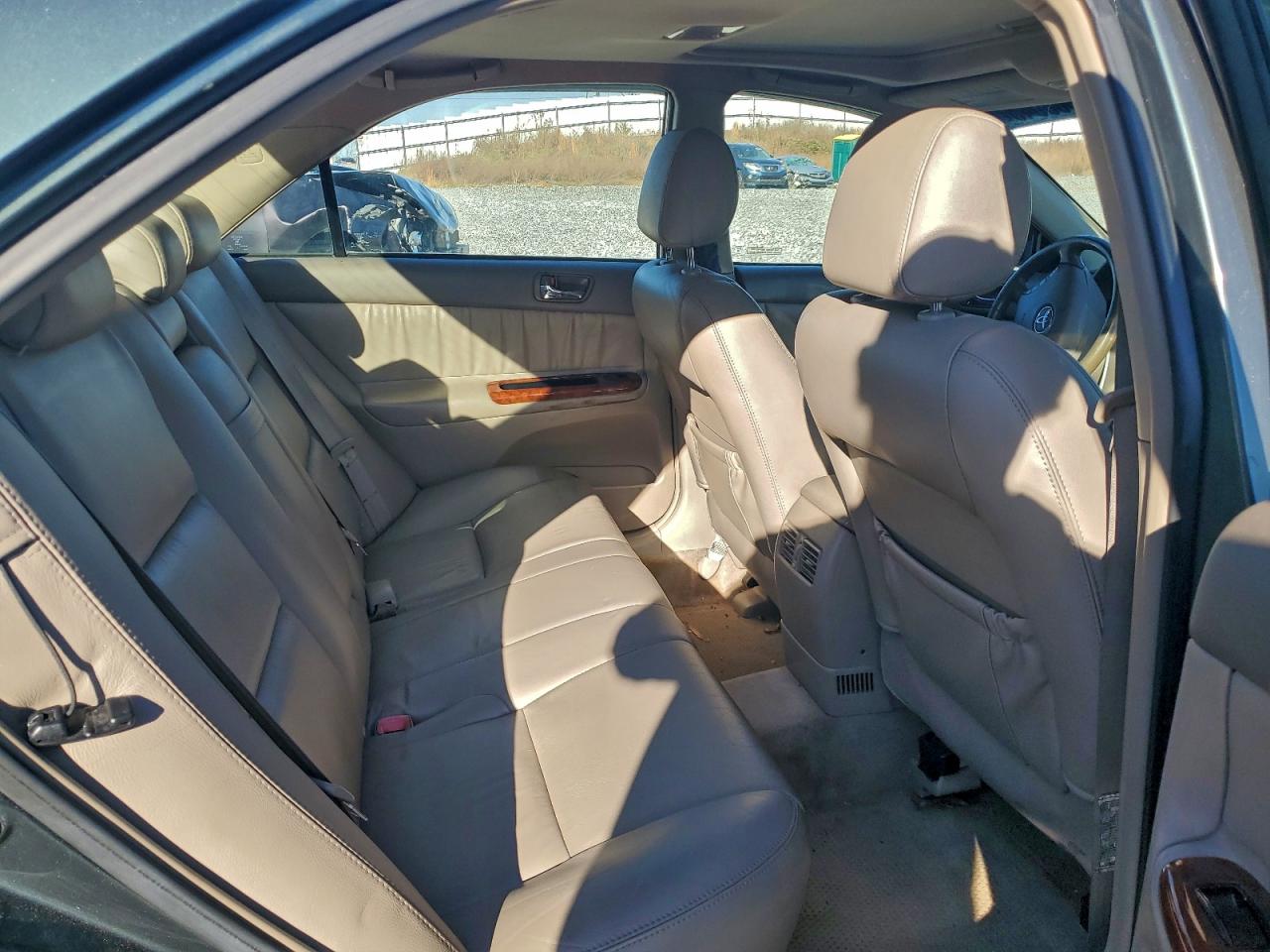 2005 Toyota Camry Le VIN: 4T1BF30K45U088959 Lot: 94608045