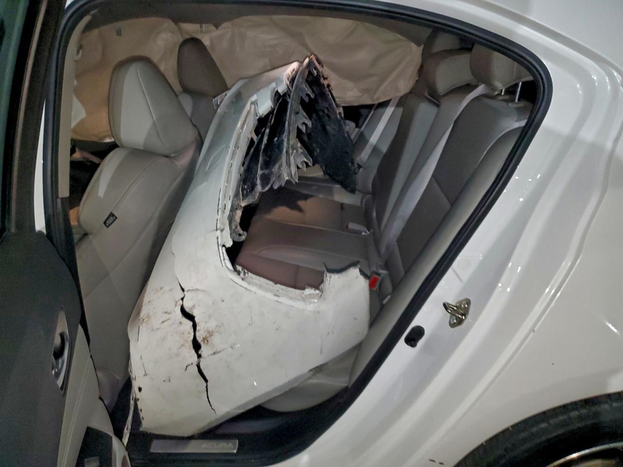 2016 Acura Tlx VIN: 008538 Lot: 94813045