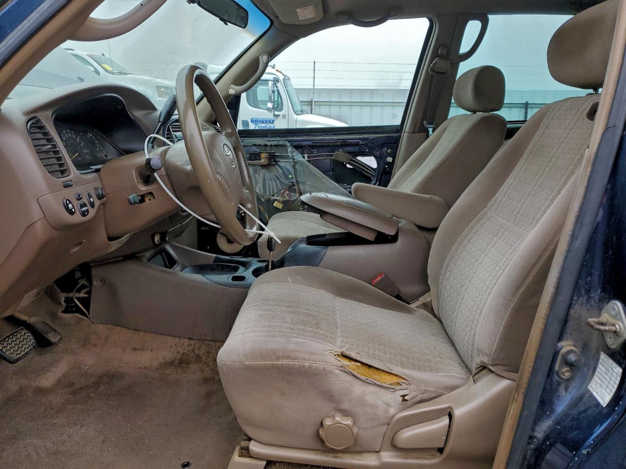 2004 Toyota Tundra Double Cab Sr5 VIN: 5TBET34104S446663 Lot: 94290365