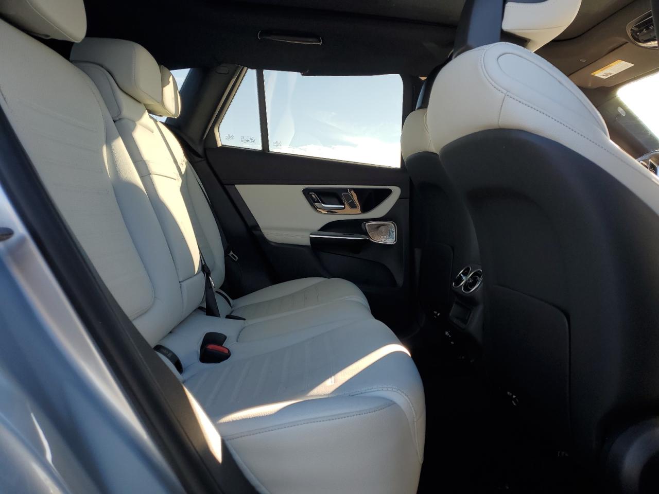 2024 Mercedes-Benz Glc 300 4Matic VIN: W1NKM4HB1RF133783 Lot: 93416375