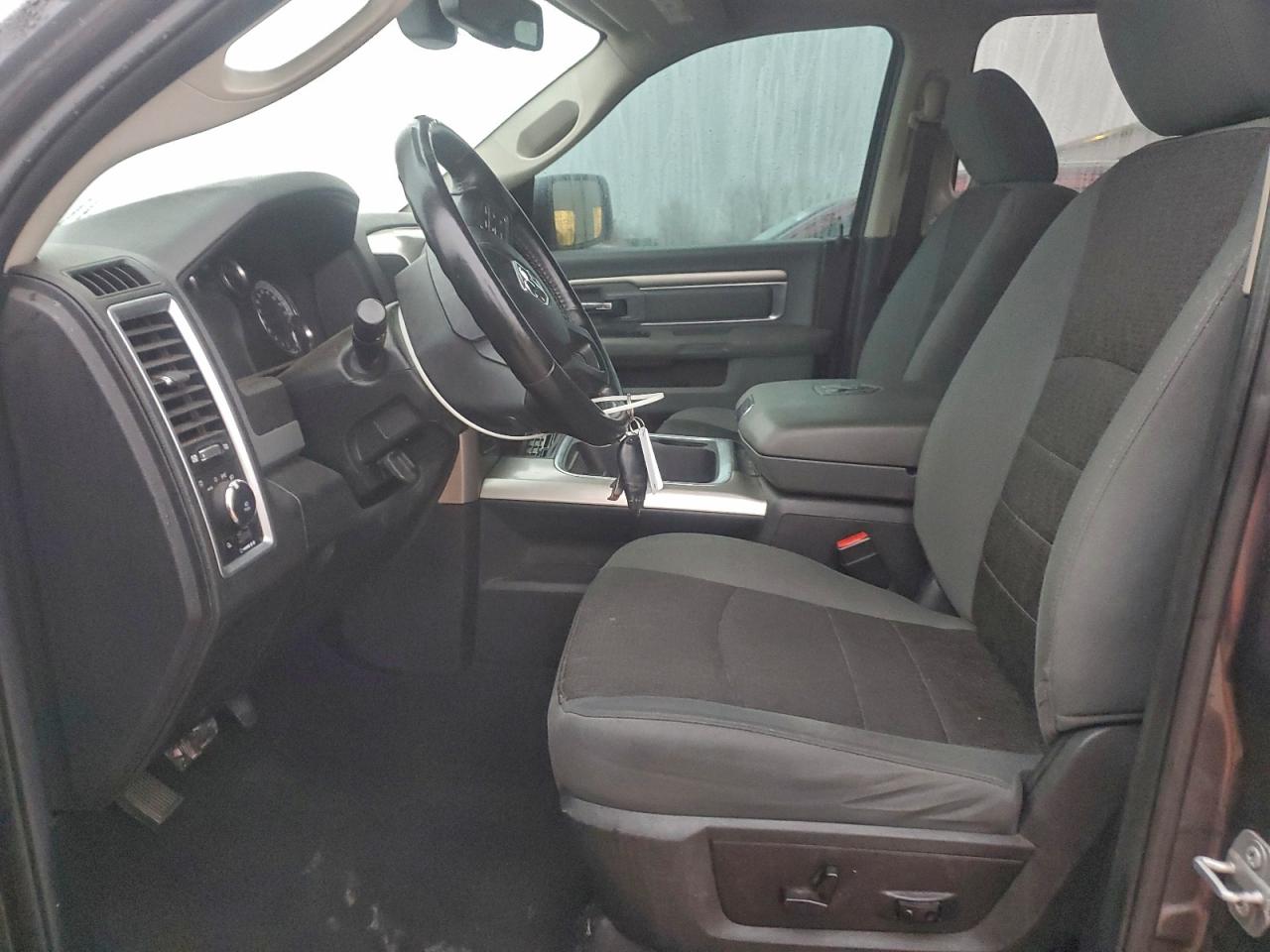 2018 Ram 1500 Slt VIN: 1C6RR7LT5JS321816 Lot: 93934065