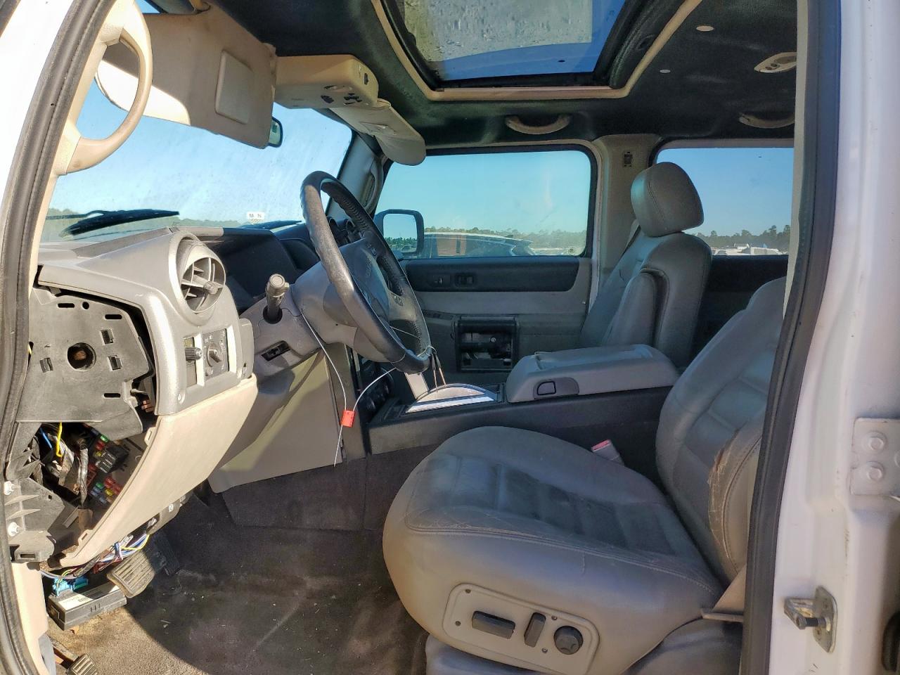 2003 Hummer H2 VIN: 5GRGN23UX3H112237 Lot: 92195395