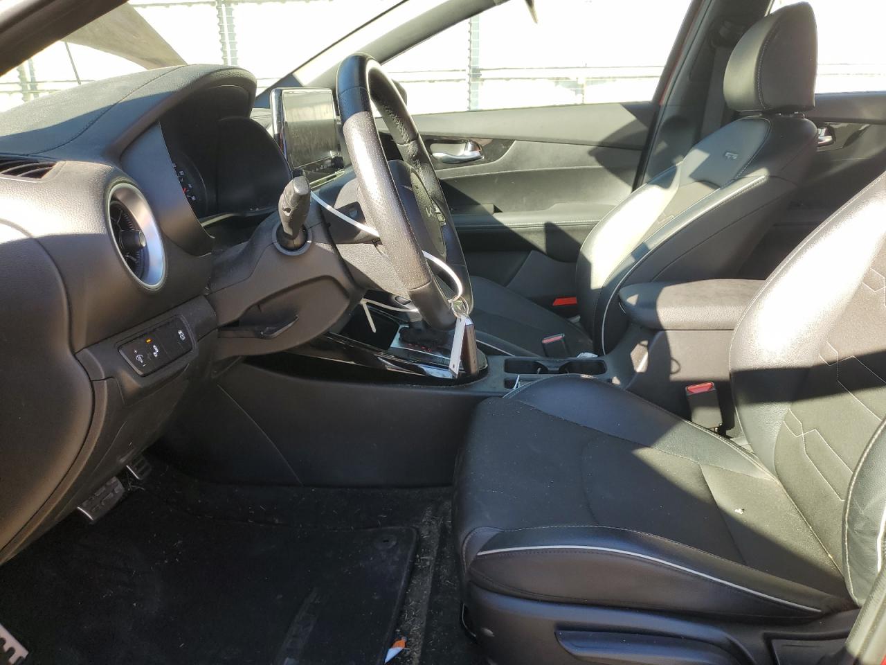 2024 Kia Forte Gt Line VIN: 3KPF54AD0RE770580 Lot: 90968505