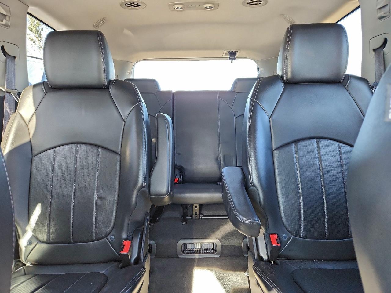 2015 Chevrolet Traverse Ltz VIN: 1GNKRJKD6FJ363028 Lot: 92751925