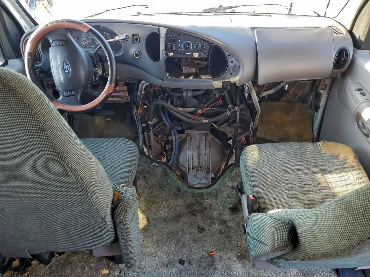 2002 Ford Econoline E250 Van VIN: 1FDNS24L32HB63449 Lot: 94258975