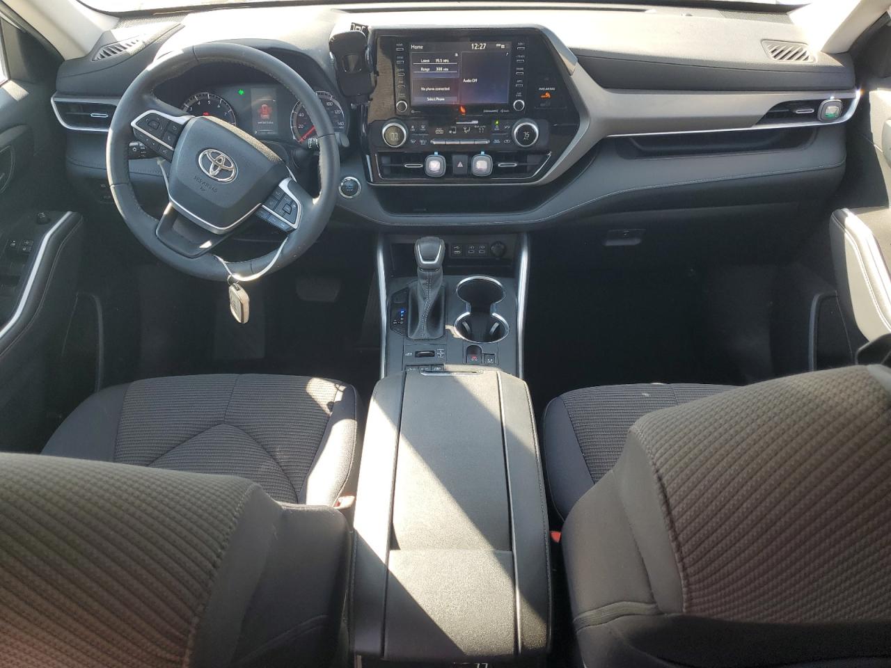 2022 Toyota Highlander L VIN: 5TDBZRBH1NS211086 Lot: 91393095