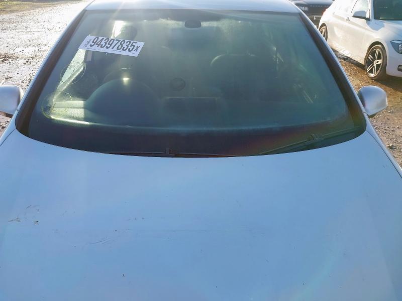 2004 VOLKSWAGEN GOLF 1.9 SE TDI 5DR