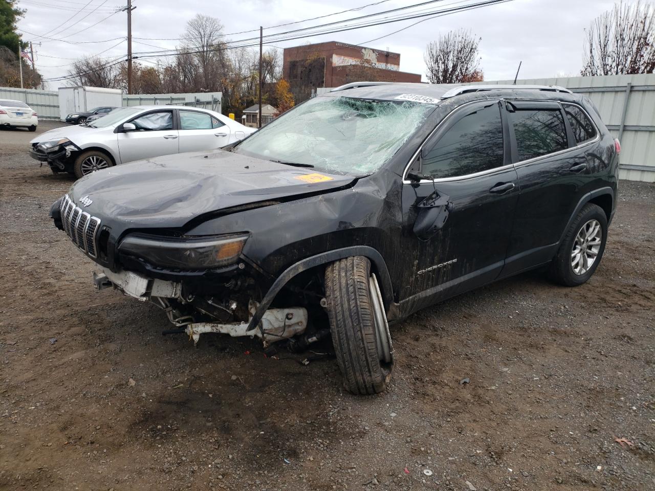 2019 Jeep Cherokee Latitude VIN: 1C4PJMCX3KD118454 Lot: 92310345