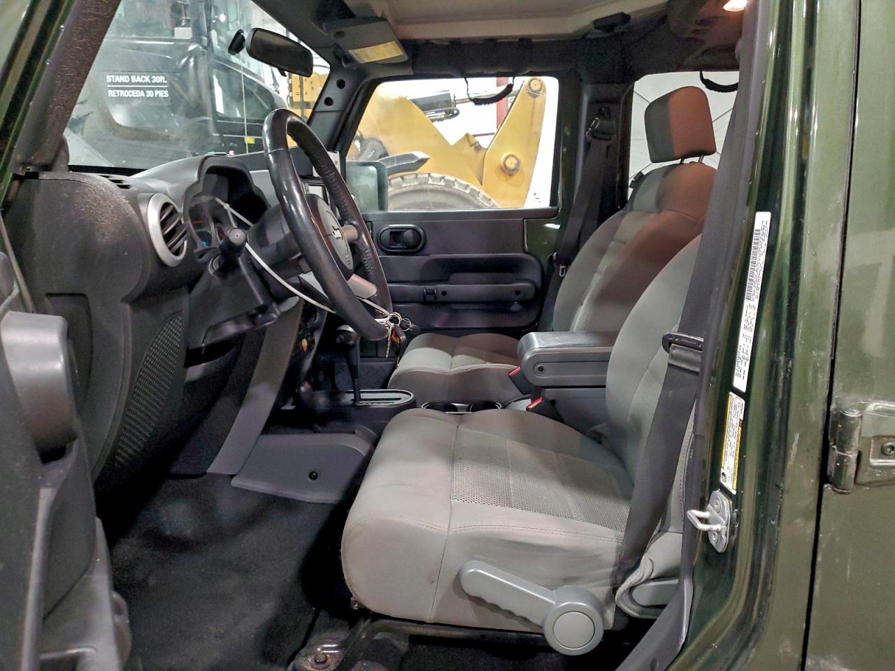 2008 Jeep Wrangler Unlimited Sahara VIN: 1J8GA59108L608334 Lot: 94123835